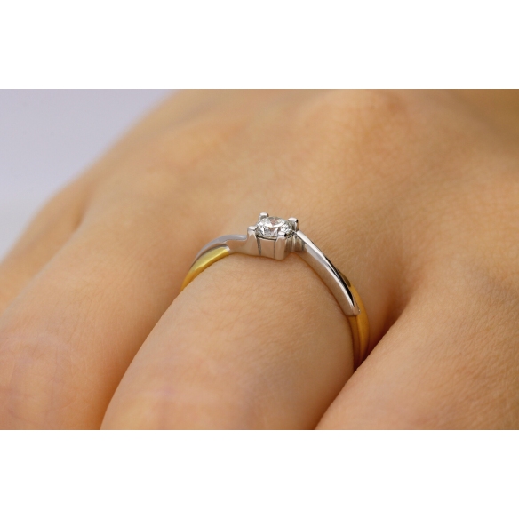 Pierścionek Złoty Z Brylantem 0,20ct RS0248