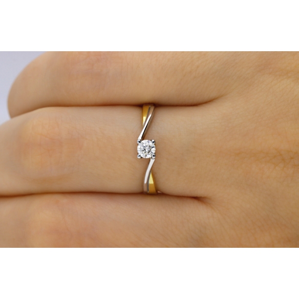 Pierścionek Złoty Z Brylantem 0,20ct RS0248