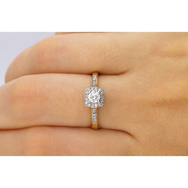 Pierścionek Złoty Z Brylantami 0,38ct RS0288