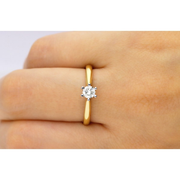 Złoty Pierścionek Z Brylantem 0,30ct RSDI07