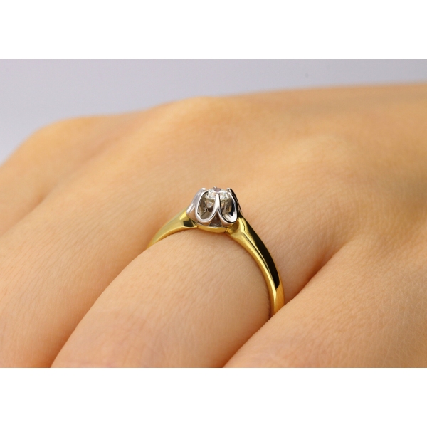 Pierścionek Złoty Z Brylantem 0,15ct RS0157