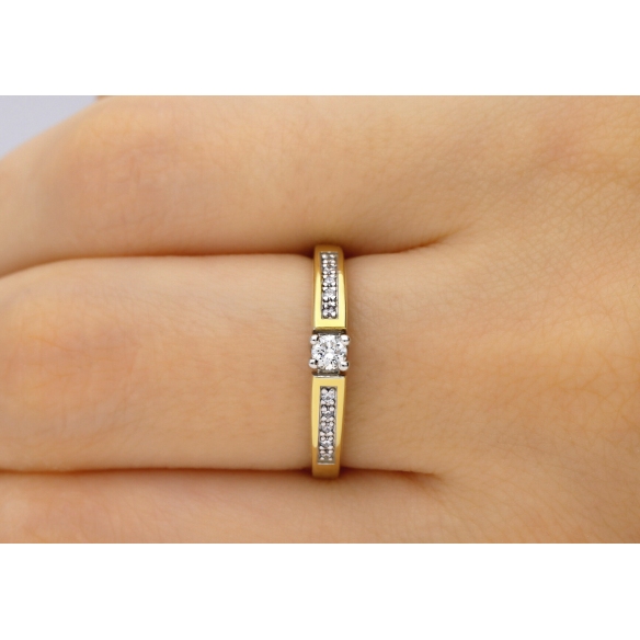 Pierścionek Złoty Z Brylantami 0,15ct RS0026
