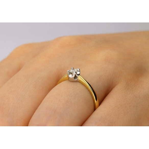 Pierścionek Zaręczynowy Z Brylantem 0,10 ct RS0207