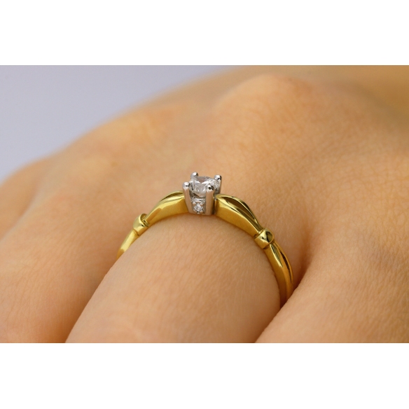 Pierścionek Złoty Z Brylantami 0,16ct RS0421