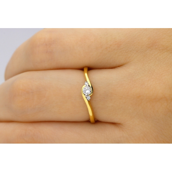 Pierścionek Złoty Z Brylantami 0,12ct RS0165BIS