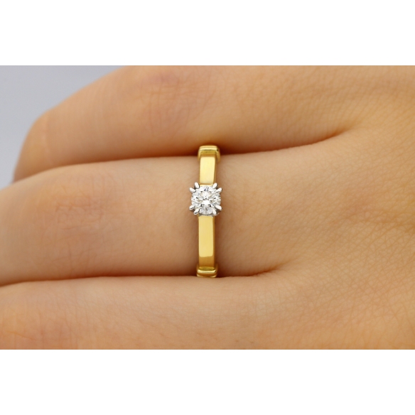 Pierścionek Złoty Z Brylantami 0,22ct RSTB031