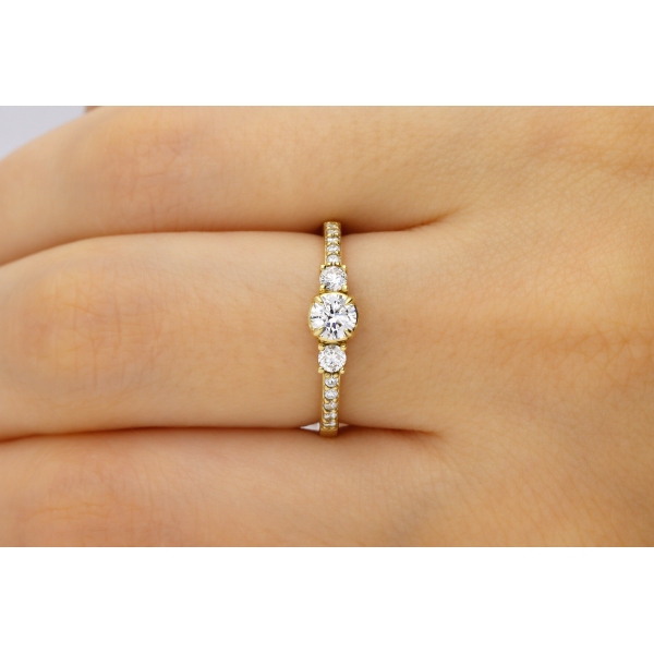 Pierścionek Złoty Z Brylantami 0,50ct RS008