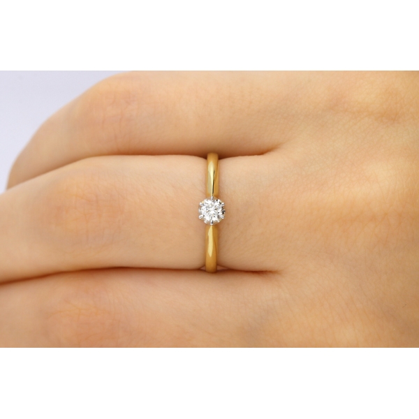 Pierścionek Złoty Z Brylantem 0,15ct RS0488