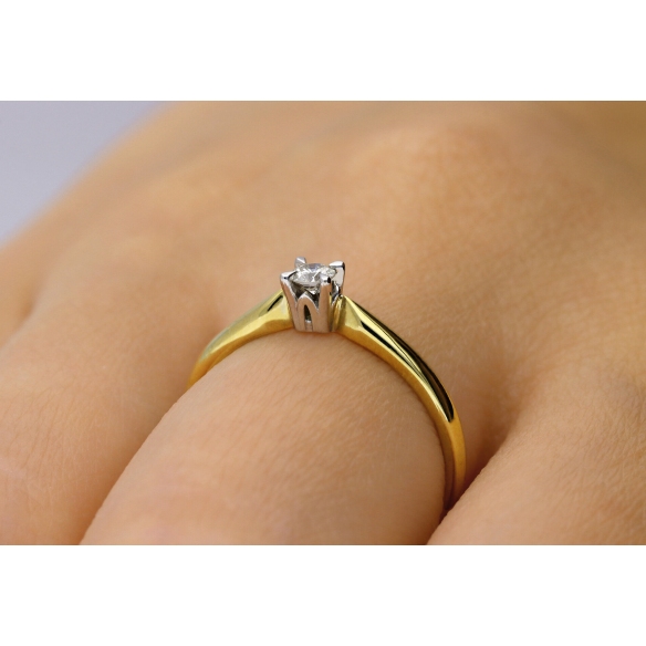 Pierścionek Złoty Z Brylantem 0,10ct RS0172