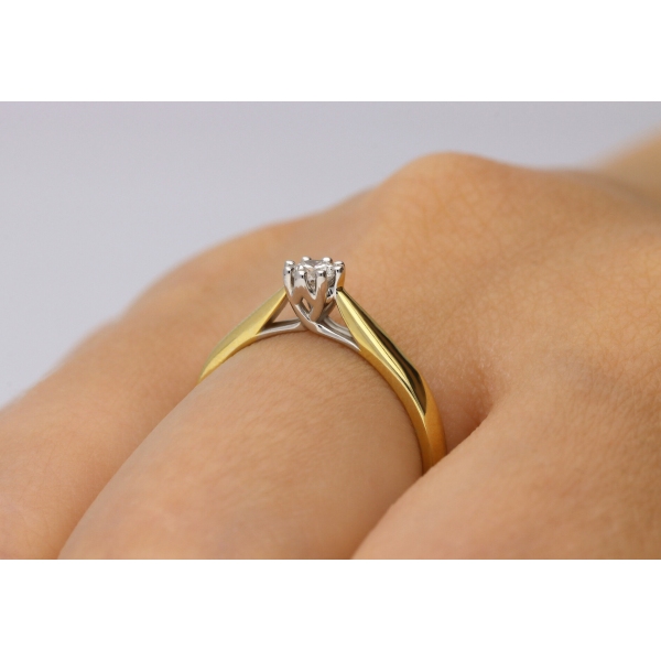 Pierścionek Złoty Z Brylantem 0,15ct RS0047