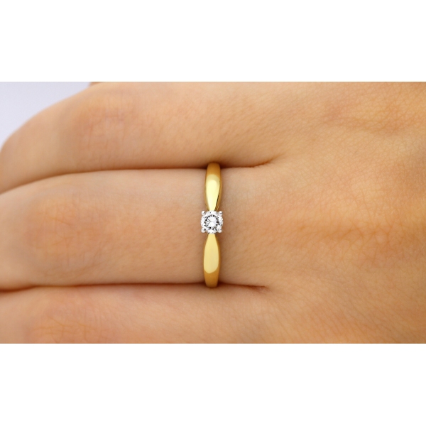 Pierścionek Złoty Z Brylantem 0,15ct RS0346