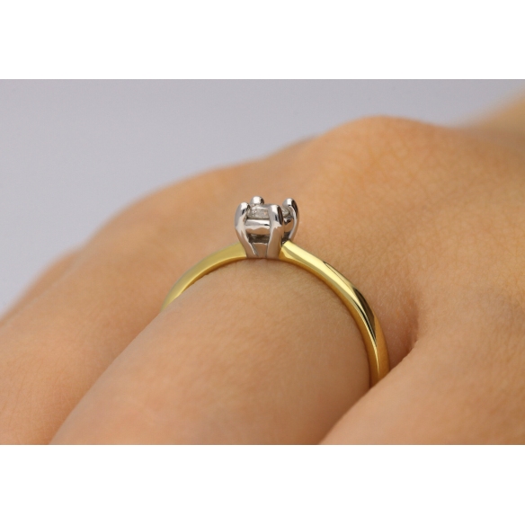 Pierścionek Złoty Z Brylantem 0,15ct RS0389