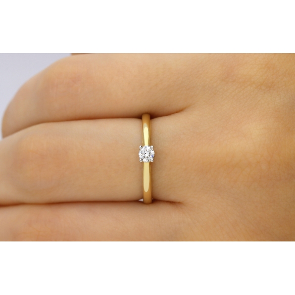 Pierścionek Złoty Z Brylantem 0,17ct Serca RS0404