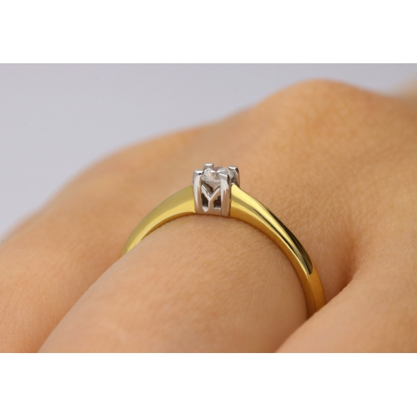 Pierścionek Złoty Z Brylantem 0,10ct RS0431