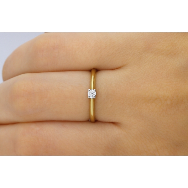 Pierścionek Złoty Z Brylantem 0,10ct RS0431