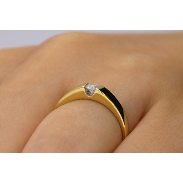 Pierścionek Złoty Z Brylantem 0,10ct RS0146