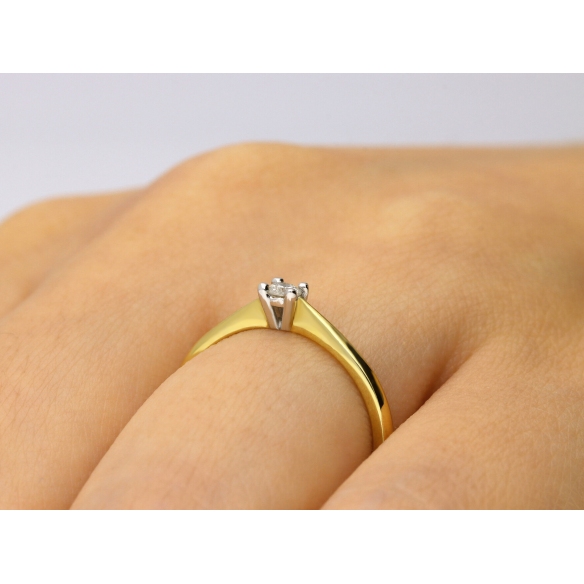 Pierścionek Złoty Z Brylantem 0,08ct RS0437