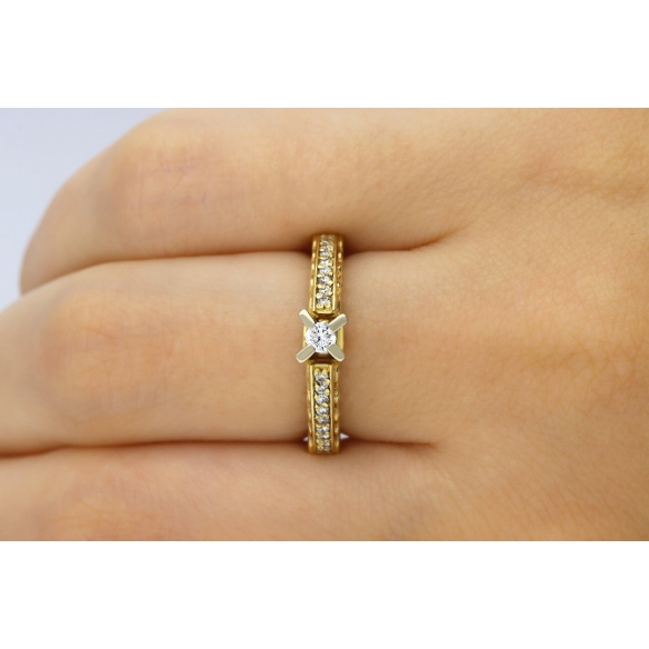 Pierścionek Zaręczynowy Z Brylantami 0,28ct RSI001