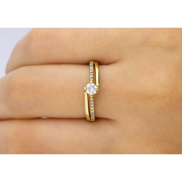 Złoty Pierścionek Z Brylantami 0,34 ct RSR011