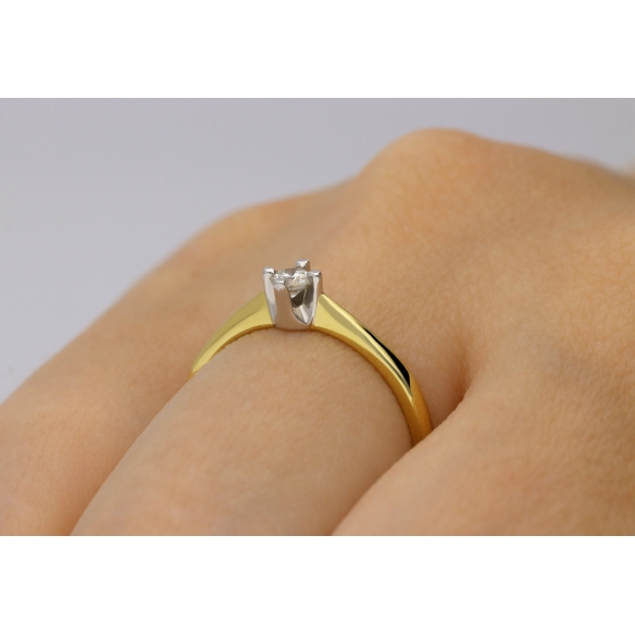 Pierścionek Złoty Z Brylantem 0,10ct RS0365