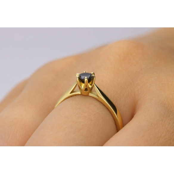 Pierścionek Z Czarnym Brylantem 0,25ct RS0336