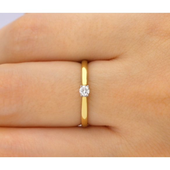 Pierścionek Złoty Z Brylantem 0,10ct RS0442