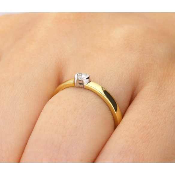 Pierścionek Złoty Z Brylantem 0,10ct RS0293