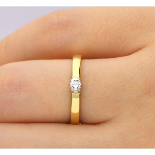 Pierścionek Złoty Z Brylantem 0,10ct RS0293