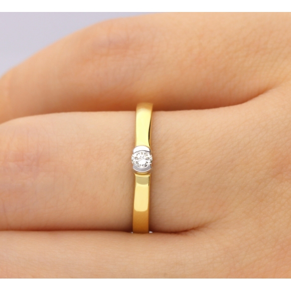 Pierścionek Złoty Z Brylantem 0,10ct RS0293