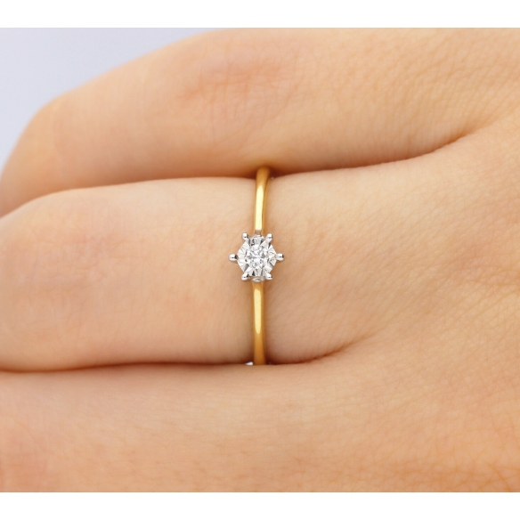 Pierścionek Złoty Z Brylantem 0,05ct RSR8900YW