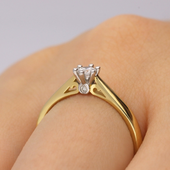 Pierścionek Złoty Z Brylantami 0,17ct RS0406