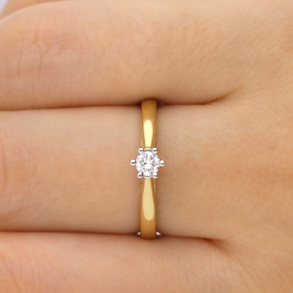 Pierścionek Złoty Z Brylantami 0,17ct RS0406