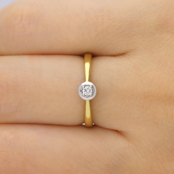 Pierścionek Złoty Z Brylantem 0,10ct RS0125