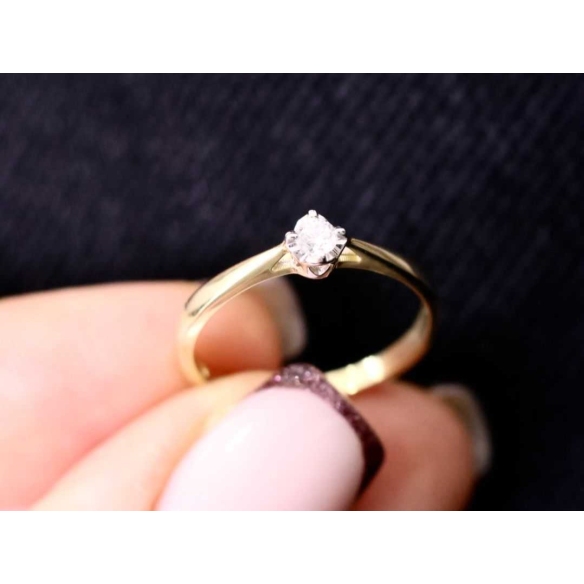 Pierścionek Złoty Z Brylantem 0,10ct RS0269