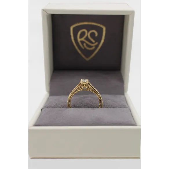 Złoty Pierścionek Z Brylantami 0,49ct RSR102