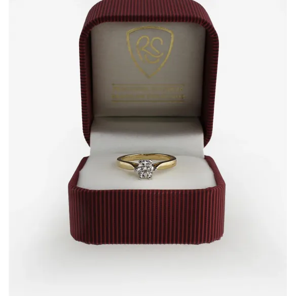 Złoty Pierścionek Z Moissanitem 0,50ct RS0336