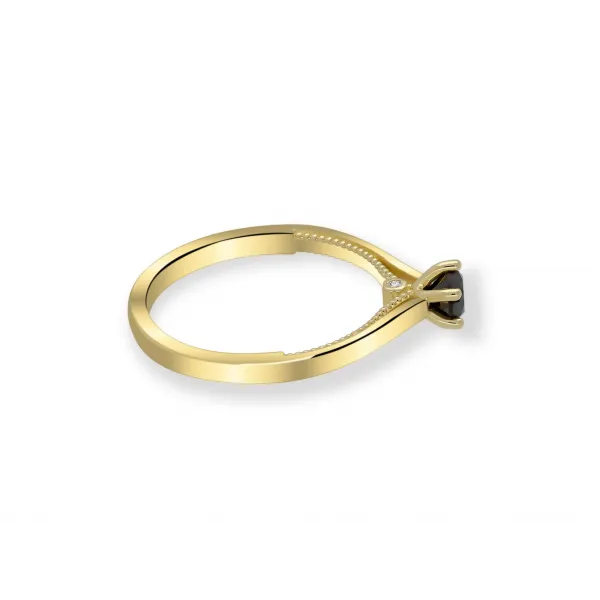 Złoty Pierścionek Białe Brylanty i Czarny Brylant RSM0008