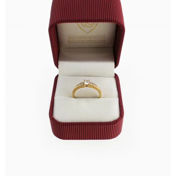 Złoty Pierścionek Z Brylantami 0,37ct RS0990